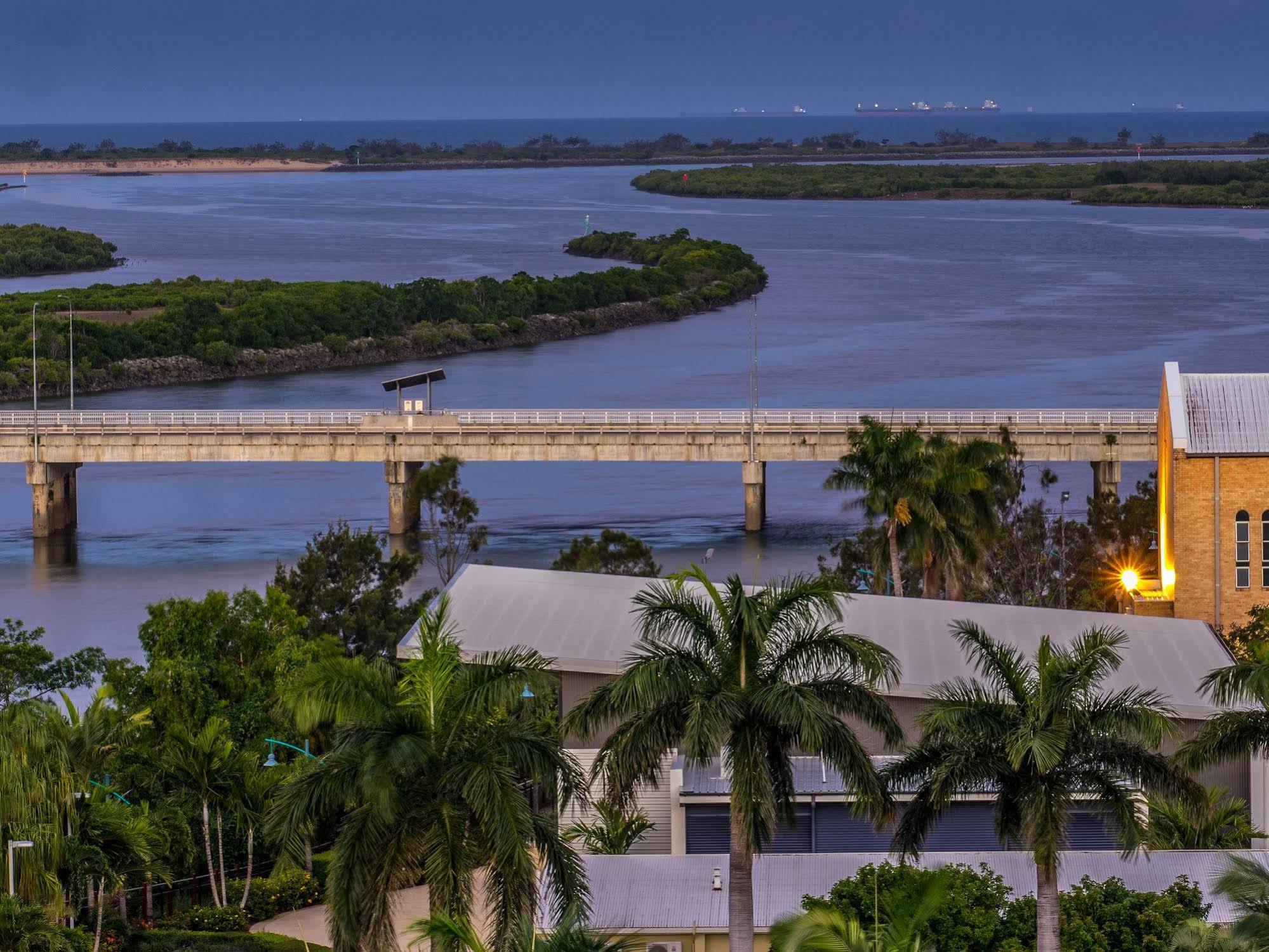 Lanai Riverside Apartments Mackay Dış mekan fotoğraf